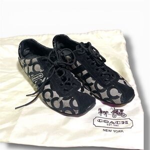 Coach Women's Black and Cream Sneakers